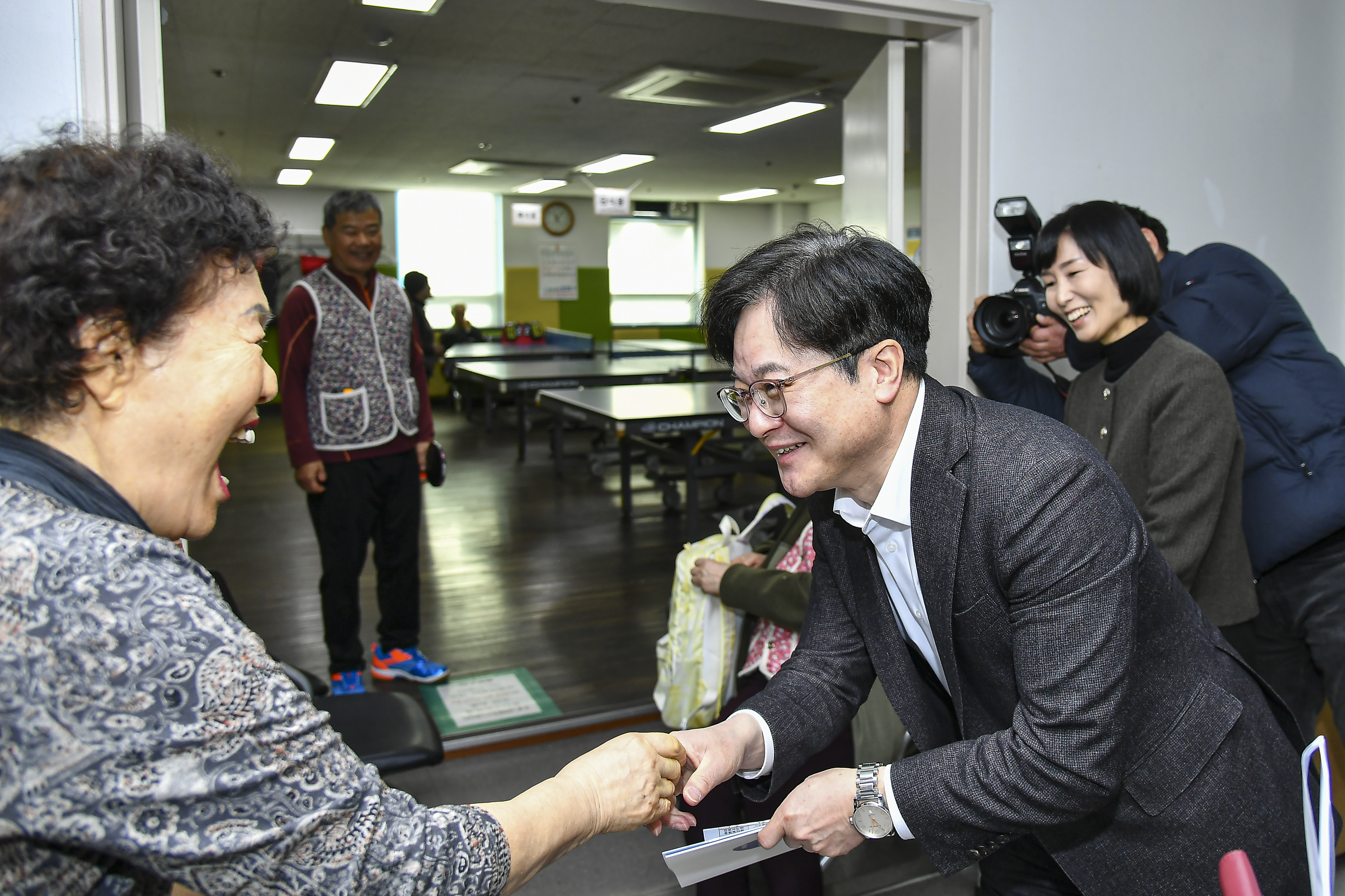 김병수 김포시장, 어르신 점심 직접 챙기며 ‘현장행정’ 시동 이미지 2
