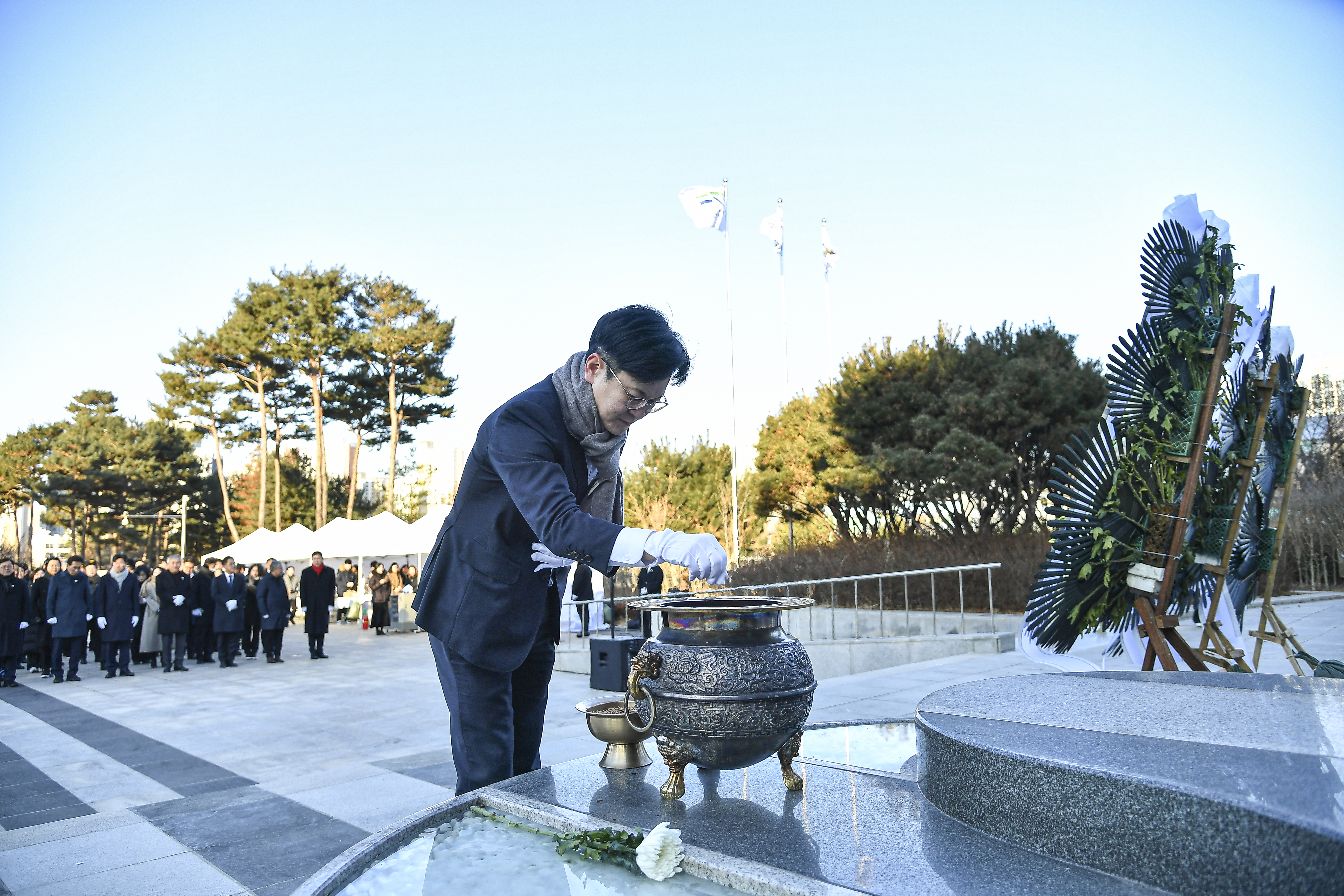 김병수 시장, 2026년 병오년（丙午年） 새해맞이 현충탑 참배 이미지 2