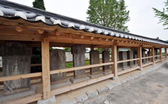 통진 현감부사 선정비 이미지 1