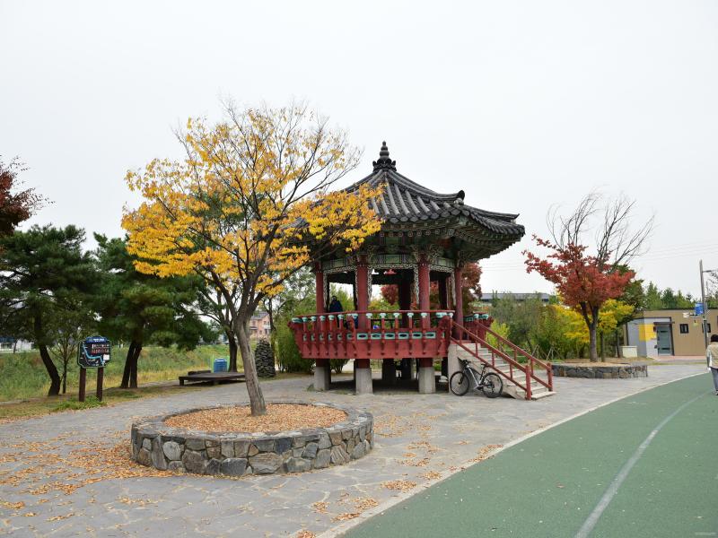 계양천 산책로 이미지 2